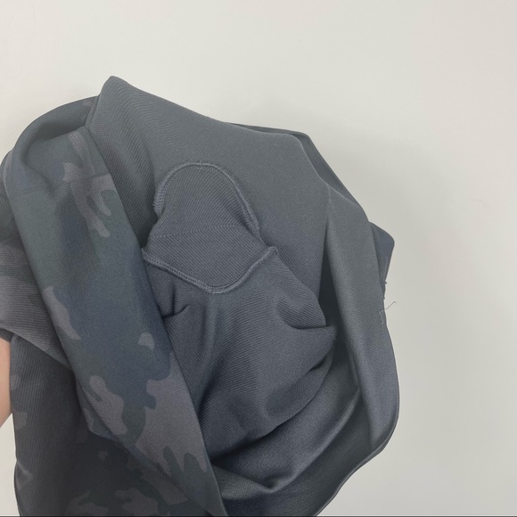 SPANX Look at Me Now Seamless High Waisted Leggings Black Camo Camouflage XL - Picture 12 of 16